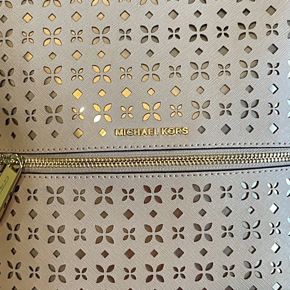 Michael Kors Blush Mini Backpack - Picture 3 of 12